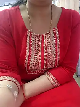 Snapshot of roshni_agrawal0 chatting on February 11, 2026, 6:19 pm roshni agrawal0 online show from February 11, 2026, 6:19 pm