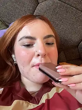 sweetluciee online show from September 23, 2025, 11:23 pm