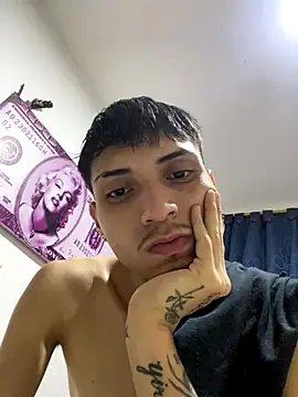 Snapshot of flaco23_1 chatting on October 26, 2025, 10:15 am flaco23 1 online show from October 26, 2025, 10:15 am