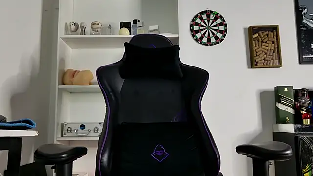 aaron nvk online show from January 13, 2026, 9:08 pm