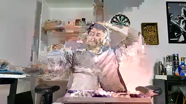 aaron nvk online show from November 5, 2025, 9:18 pm