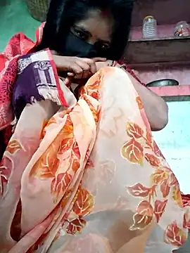 Falguni Desai online show from November 18, 2025, 1:32 am