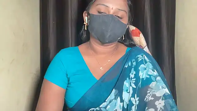 Pavani-Sexy online show from April 1, 2026, 12:50 pm