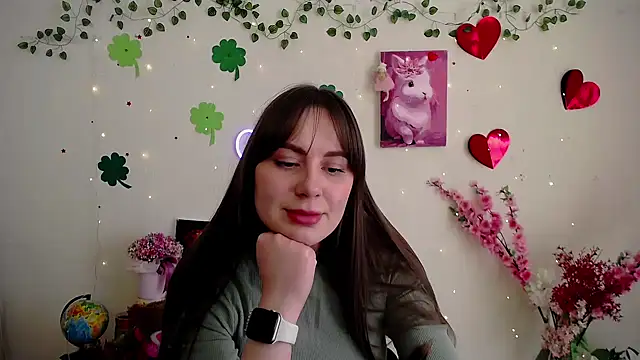 Amanda Bright  online show from March 17, 2026, 11:24 am