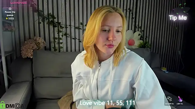 Anna Chelsea online show from March 4, 2026, 1:02 am