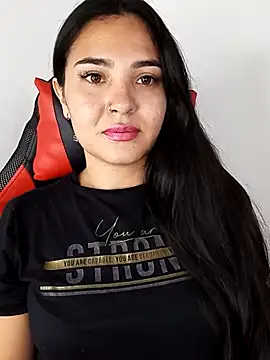 Snapshot of meli__brown chatting on October 6, 2025, 12:23 am meli brown online show from October 6, 2025, 12:23 am