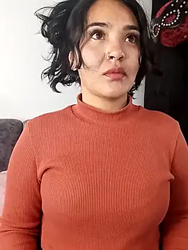 Snapshot of meli__brown chatting on September 29, 2025, 4:08 am meli brown online show from September 29, 2025, 4:08 am