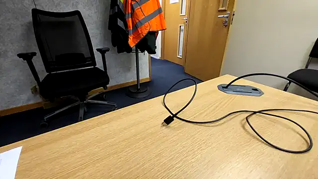 Oorse1966 online show from October 22, 2025, 6:24 am