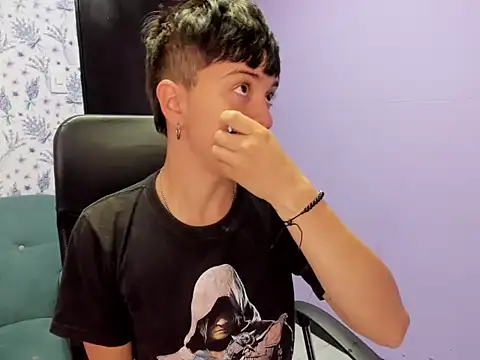 Snapshot of _Hannah_Hot chatting on October 5, 2025, 2:46 am Hannah Hot online show from October 5, 2025, 2:46 am