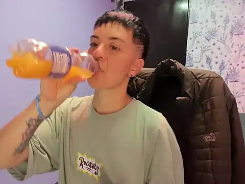 Snapshot of _Hannah_Hot chatting on November 2, 2025, 2:49 am Hannah Hot online show from November 2, 2025, 2:49 am