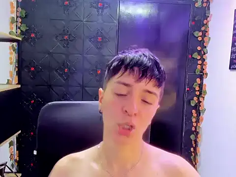 Snapshot of _Hannah_Hot chatting on February 25, 2026, 2:56 am Hannah Hot online show from February 25, 2026, 2:56 am