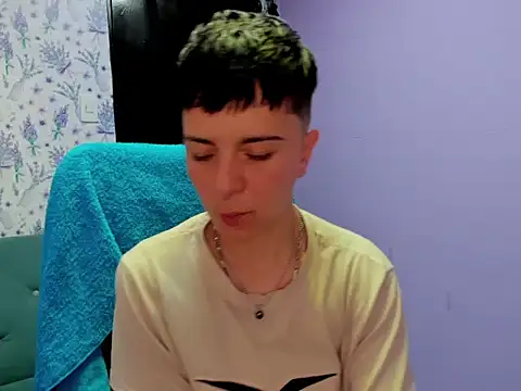 Snapshot of _Hannah_Hot chatting on September 11, 2025, 2:44 am Hannah Hot online show from September 11, 2025, 2:44 am