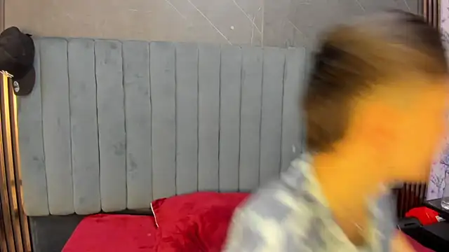 Snapshot of _Hannah_Hot chatting on February 19, 2026, 1:46 am Hannah Hot online show from February 19, 2026, 1:46 am