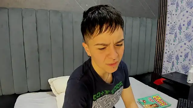 Snapshot of _Hannah_Hot chatting on February 5, 2026, 1:56 am Hannah Hot online show from February 5, 2026, 1:56 am