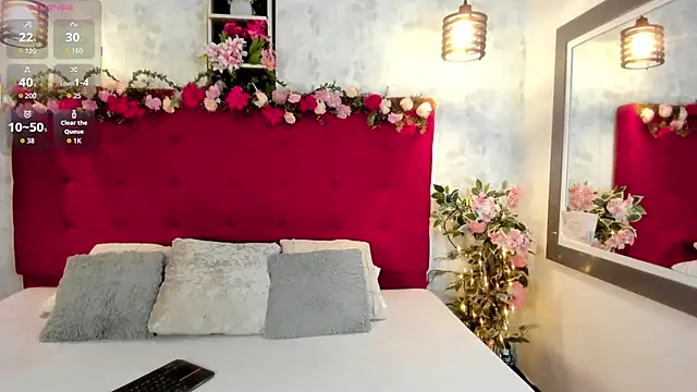 Snapshot of SarahEscobarr chatting on September 25, 2025, 3:56 am SarahEscobarr online show from September 25, 2025, 3:56 am