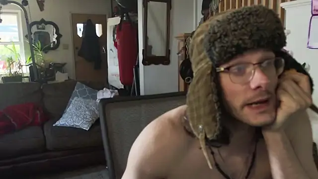 MasterDaddyCool online show from March 28, 2026, 8:54 pm