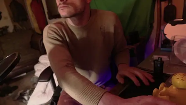 MasterDaddyCool online show from February 20, 2026, 11:50 pm