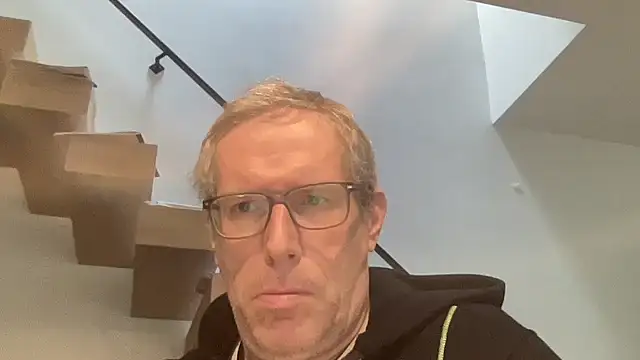 choupipat1 online show from February 17, 2026, 9:17 am