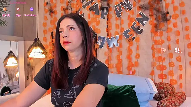 Snapshot of Anantaa_ chatting on October 16, 2025, 11:51 am Anantaa  online show from October 16, 2025, 11:51 am