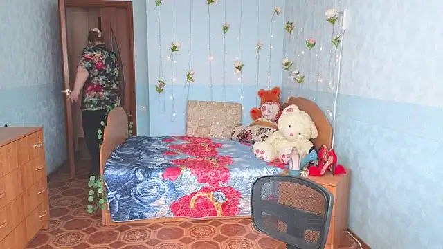 Snapshot of Audrey_Aura chatting on September 26, 2025, 5:03 am Audrey Aura online show from September 26, 2025, 5:03 am