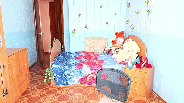 Snapshot of Audrey_Aura chatting on September 27, 2025, 5:02 am Audrey Aura online show from September 27, 2025, 5:02 am