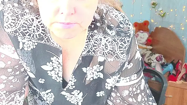 Snapshot of Audrey_Aura chatting on September 17, 2025, 5:09 am Audrey Aura online show from September 17, 2025, 5:09 am