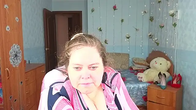 Snapshot of Audrey_Aura chatting on October 13, 2025, 5:09 am Audrey Aura online show from October 13, 2025, 5:09 am