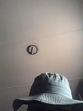 prefermaturedmommy online show from October 21, 2025, 9:41 am