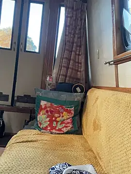 ladyboatlady online show from September 28, 2025, 4:58 pm