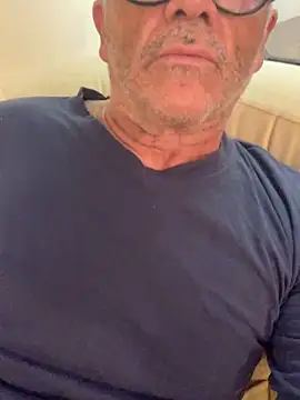 Snapshot of MARCO_NI chatting on October 23, 2025, 8:51 pm MARCO NI online show from October 23, 2025, 8:51 pm