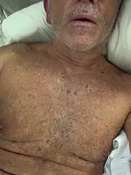 Snapshot of MARCO_NI chatting on October 18, 2025, 10:01 pm MARCO NI online show from October 18, 2025, 10:01 pm