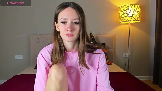 Snapshot of cutienaughtygirl chatting on October 25, 2025, 9:30 am cutienaughtygirl online show from October 25, 2025, 9:30 am