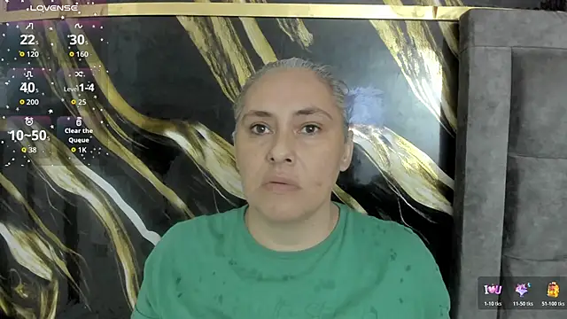 Snapshot of mature_gold chatting on October 24, 2025, 12:59 pm mature gold online show from October 24, 2025, 12:59 pm