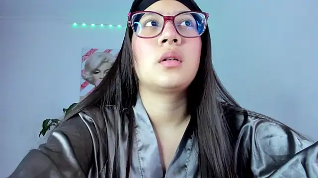 rouse red online show from October 18, 2025, 1:35 pm