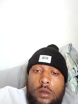 Snapshot of Magicdickbi chatting on November 1, 2025, 11:26 am Magicdickbi online show from November 1, 2025, 11:26 am