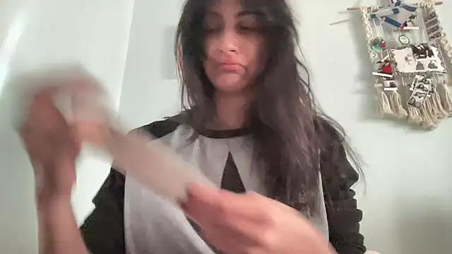 Snapshot of sup3rn0v4 chatting on November 15, 2025, 5:17 pm sup3rn0v4 online show from November 15, 2025, 5:17 pm