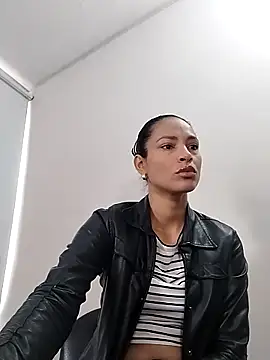 Snapshot of SofiaDelicia chatting on October 23, 2025, 2:05 pm SofiaDelicia online show from October 23, 2025, 2:05 pm