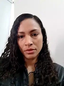 Snapshot of SofiaDelicia chatting on October 18, 2025, 1:57 pm SofiaDelicia online show from October 18, 2025, 1:57 pm