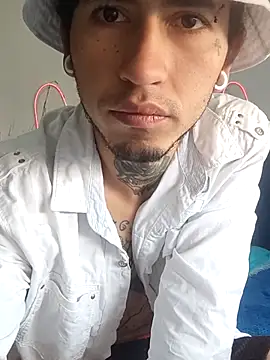 Tattoboy19cm online show from October 5, 2025, 7:48 pm