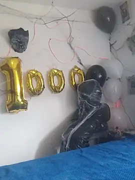 Tattoboy19cm online show from October 23, 2025, 3:10 pm