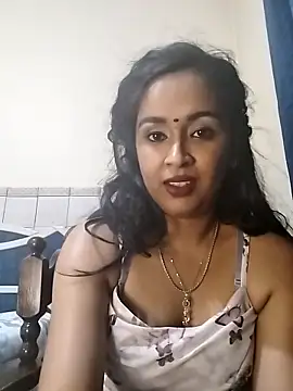 cute indianxo online show from March 3, 2026, 6:15 pm