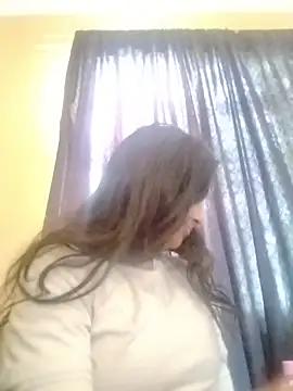 cute indianxo online show from June 1, 2026, 7:52 am