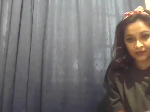 cute indianxo online show from September 27, 2025, 3:51 pm