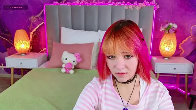 Snapshot of Ketrin_Jones chatting on September 25, 2025, 5:02 am Ketrin Jones online show from September 25, 2025, 5:02 am