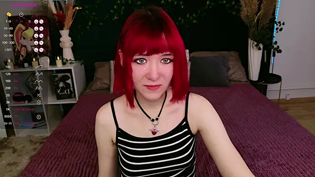 Snapshot of Ketrin_Jones chatting on October 17, 2025, 5:00 am Ketrin Jones online show from October 17, 2025, 5:00 am