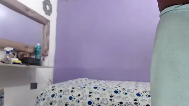 Snapshot of milan_sofia69 chatting on October 5, 2025, 2:46 am milan sofia69 online show from October 5, 2025, 2:46 am