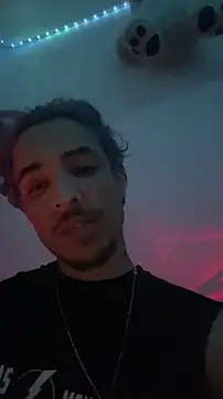 luluycoco online show from October 24, 2025, 7:51 am