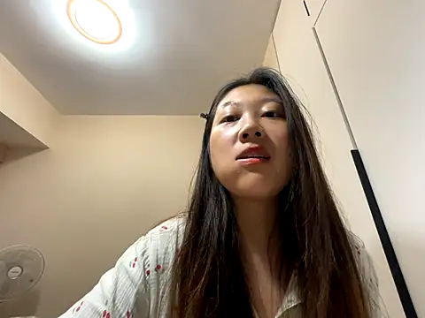 Snapshot of xena0501 chatting on September 22, 2025, 9:59 am xena0501 online show from September 22, 2025, 9:59 am