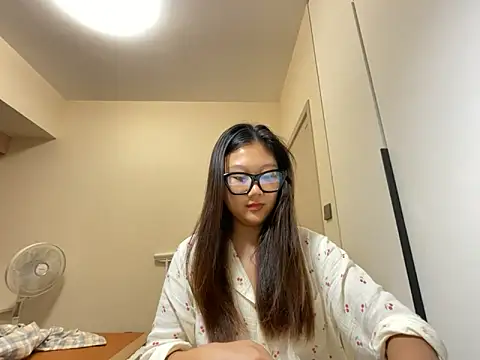 Snapshot of xena0501 chatting on September 24, 2025, 12:55 pm xena0501 online show from September 24, 2025, 12:55 pm