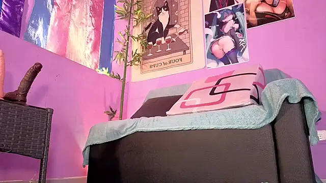 Snapshot of Gaia_Gatex chatting on October 22, 2025, 12:59 pm Gaia Gatex online show from October 22, 2025, 12:59 pm